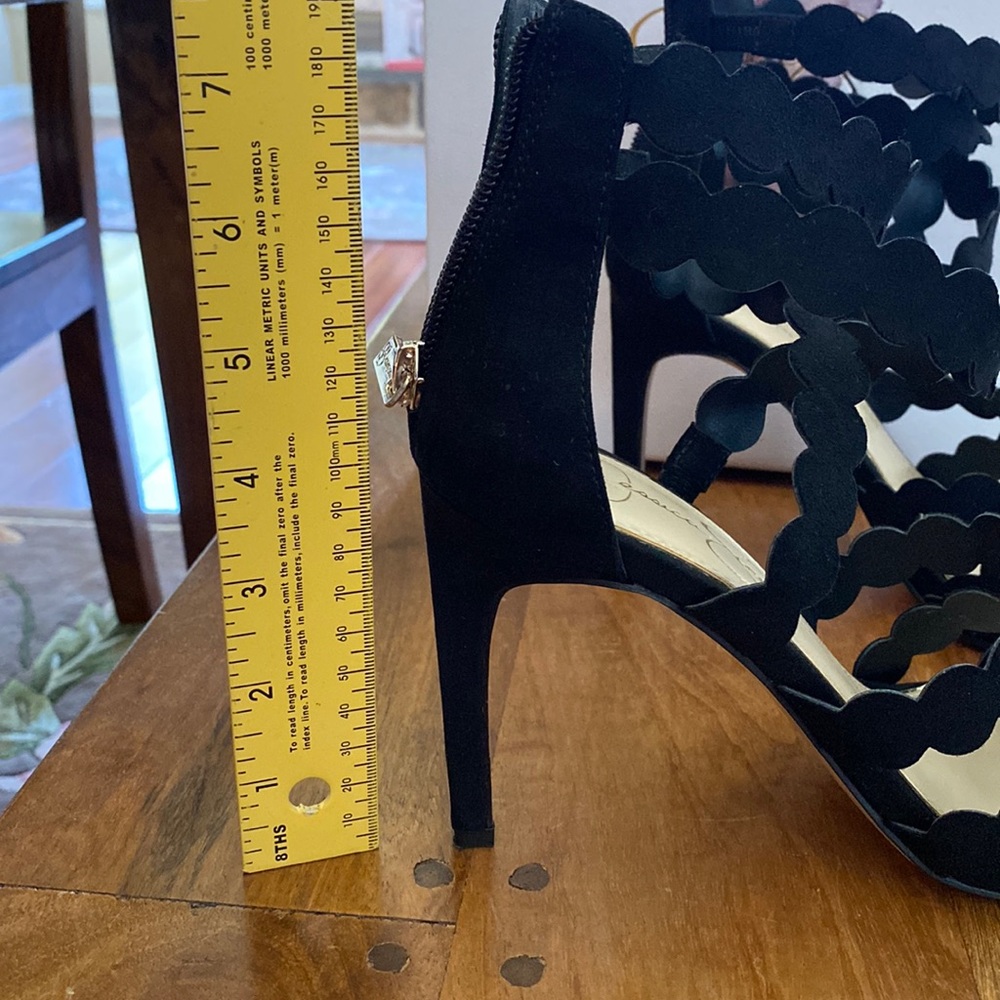 Jessica Simpson heels